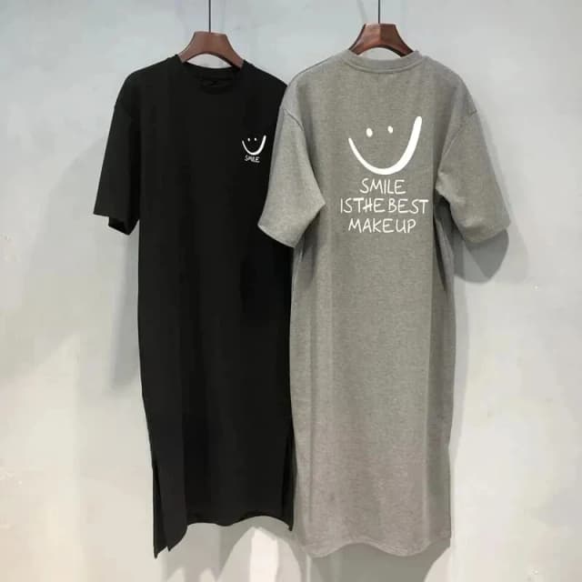 Vestido de Verão Feminino Novo com Manga Curta, Solto, Comprimento Médio Acima do Joelho