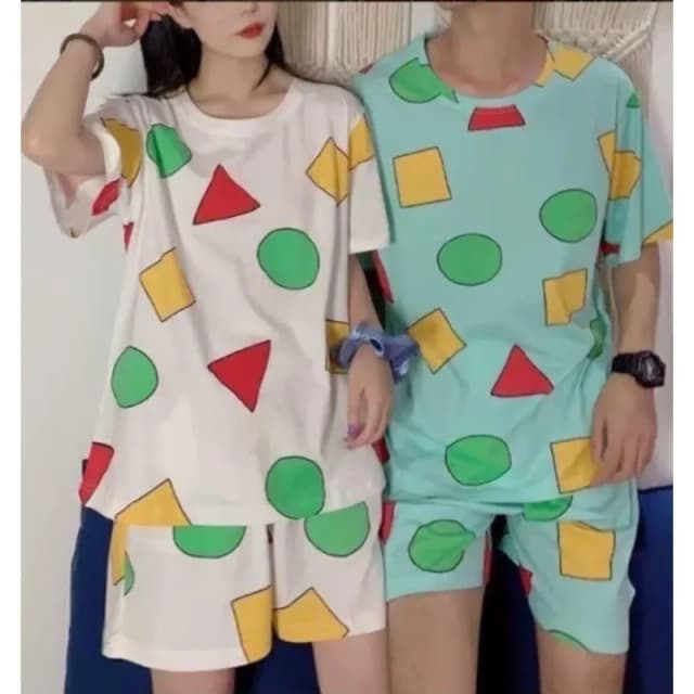 Conjunto de pijamas casuais de verão, estampa fofa de desenho animado, pijamas de manga curta, moda diária, pijamas soltos para casal japonês