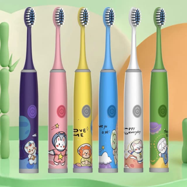 Escova de dentes elétrica infantil para homens e mulheres, adequada para crianças de 3 a 15 anos. Escova de cerdas macias. Elétrico
