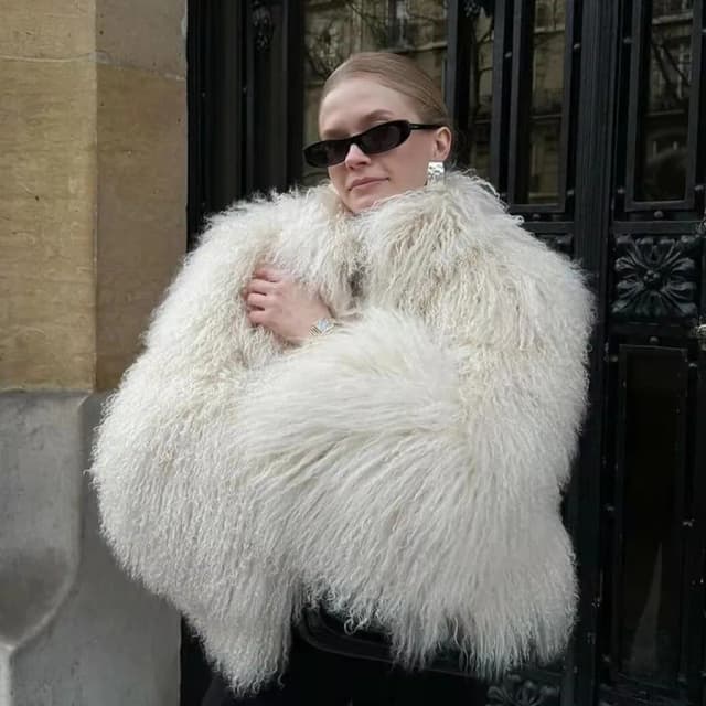 Casaco de pele de cordeiro verdadeiro feminino, Casaco de pele de ovelha mongol, Casaco de pele natural curto, Tendências da moda, Inverno