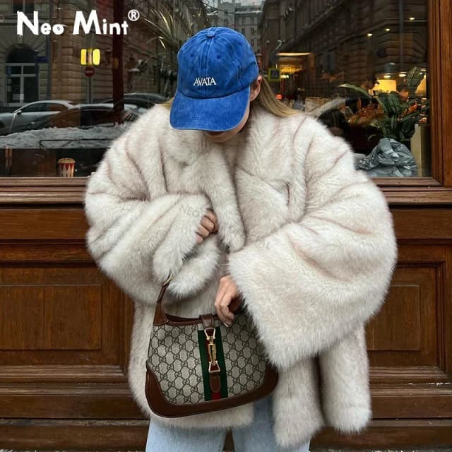 Neo mint 2024 inverno ins moda quente meninas oversized gradiente casaco de pele feminino grosso quente outerwear fofo falso pele de raposa jaqueta