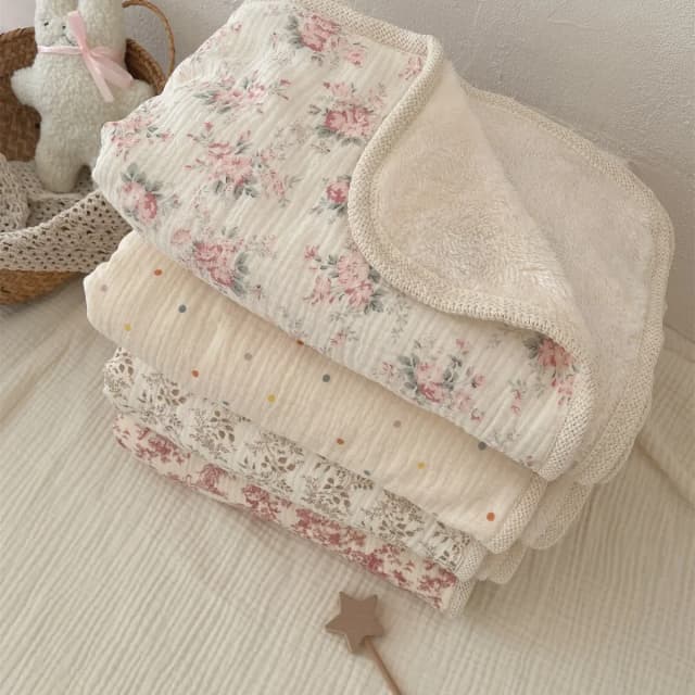 Conjunto cobertor de veludo coreano recém-nascido, inverno Ins cobertores de bebê, cobertor floral de musselina, mãe e filho